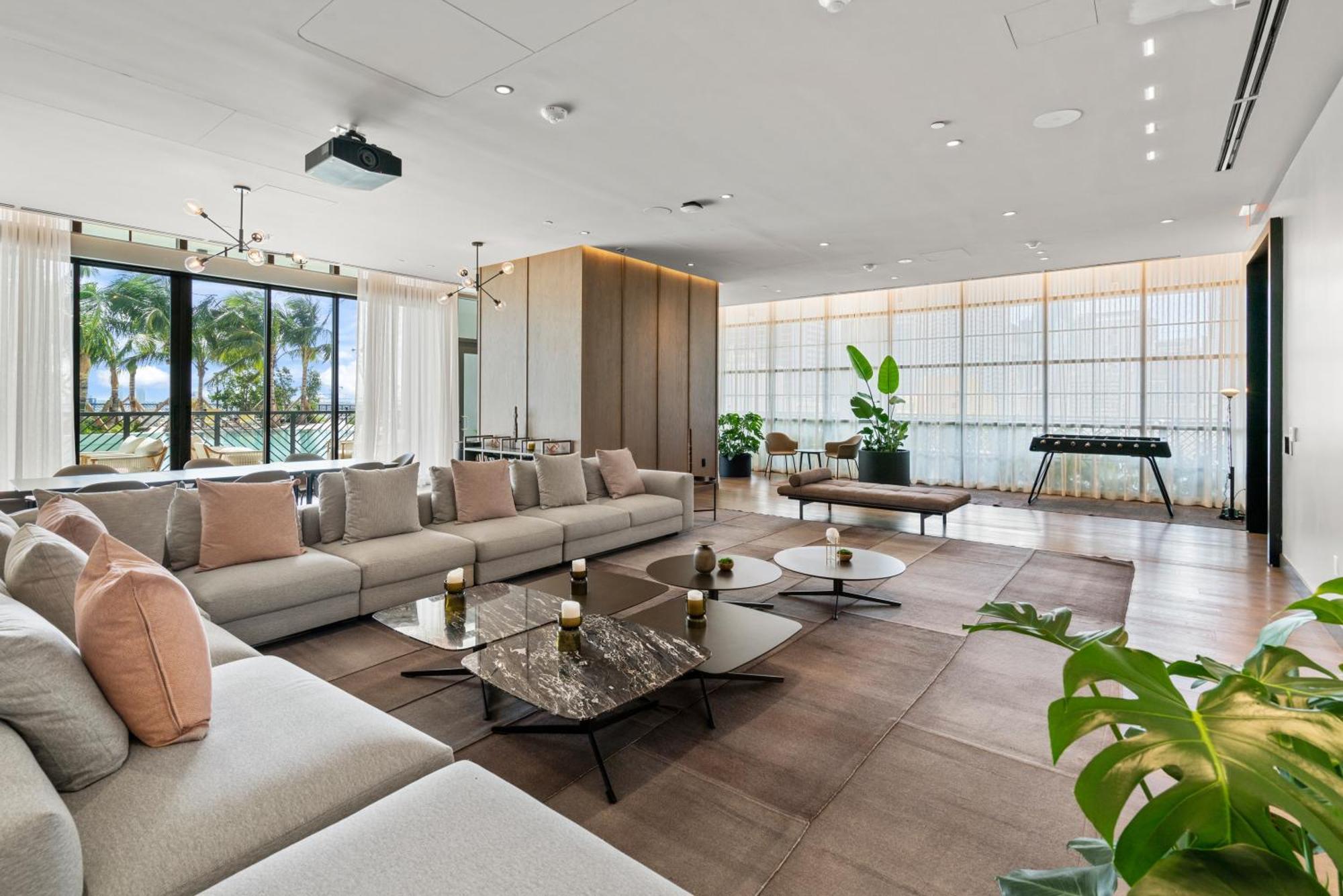 New 28th Floor Unit - Breathtaking Bay And Downtown Views * Miami