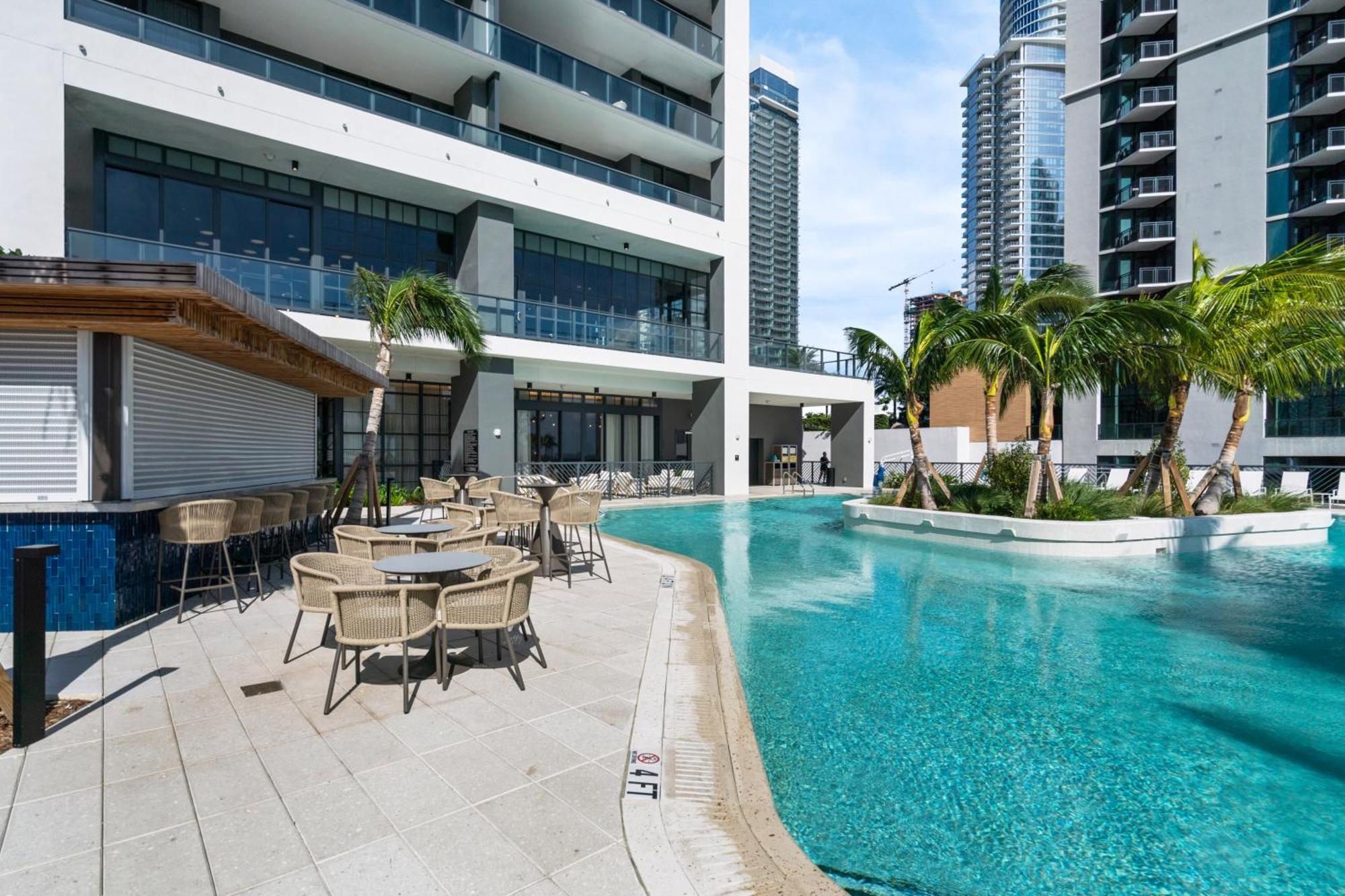 New 28th Floor Unit - Breathtaking Bay And Downtown Views * Miami
