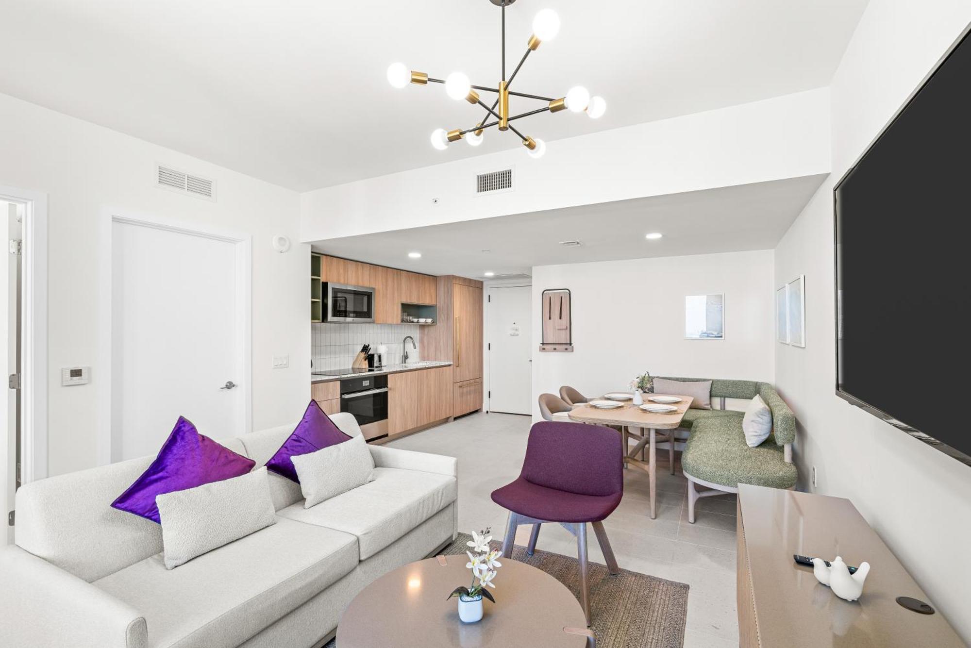 New 28th Floor Unit - Breathtaking Bay And Downtown Views * Miami